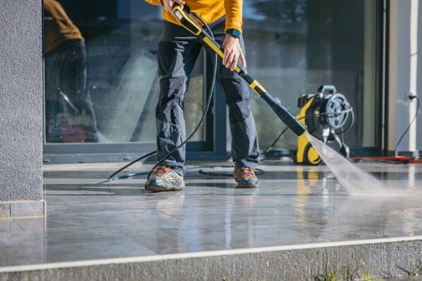 Best Driveway Pressure Washing  in West Sacramento, CA